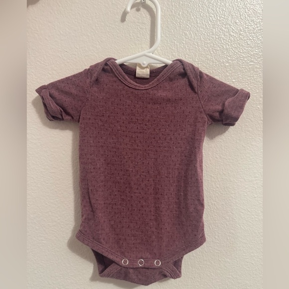 kate quinn Other - Kate Quinn Purple Bamboo Baby Onesie Size Newborn